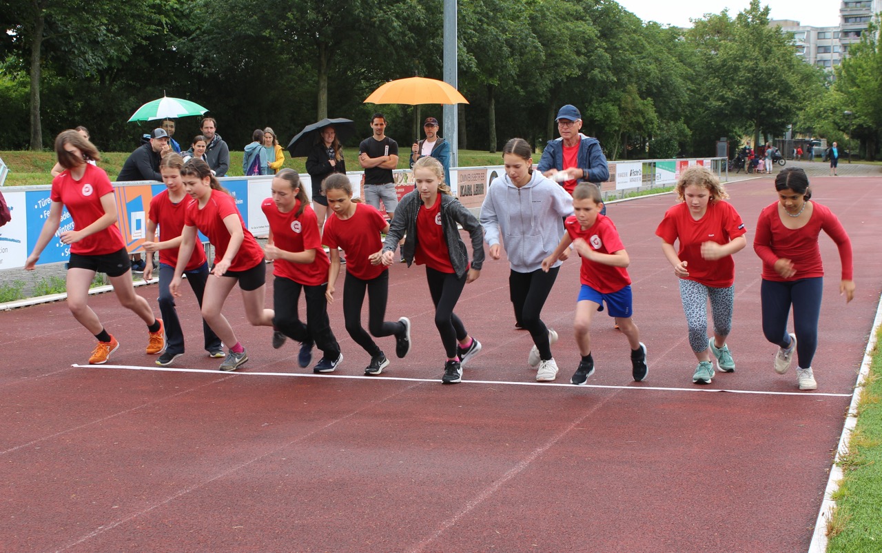 /img/gallery/2024/sportfest/Groß (IMG_3531).jpeg